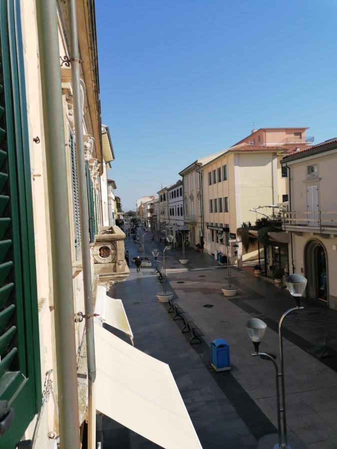 Valeria San Vincenzo Apartment Kültér fotó